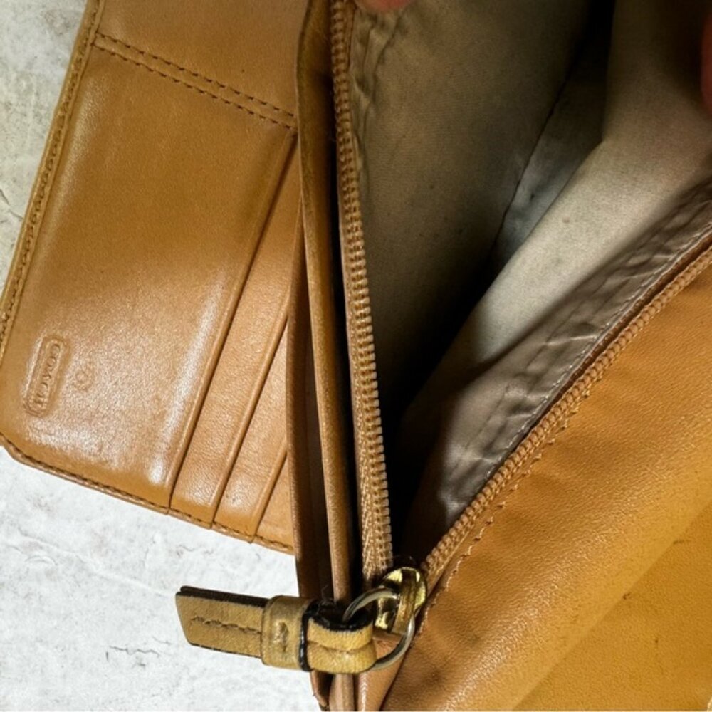 Coach Vintage Soho Leather Wallet Topstitch Neutral Buckle Logo Clutch Organizer - Picture 10 of 16
